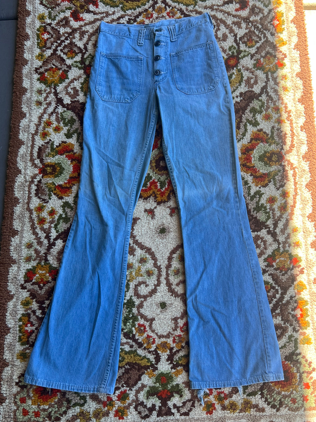 Vintage 1970s Wrangler Light Wash Flare Jeans Size 28- MADE IN USA