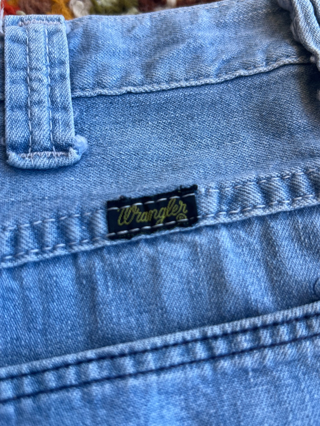 Vintage 1970s Wrangler Light Wash Flare Jeans Size 28- MADE IN USA