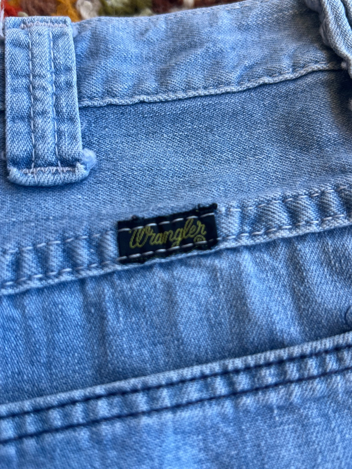 Vintage 1970s Wrangler Light Wash Flare Jeans Size 28- MADE IN USA
