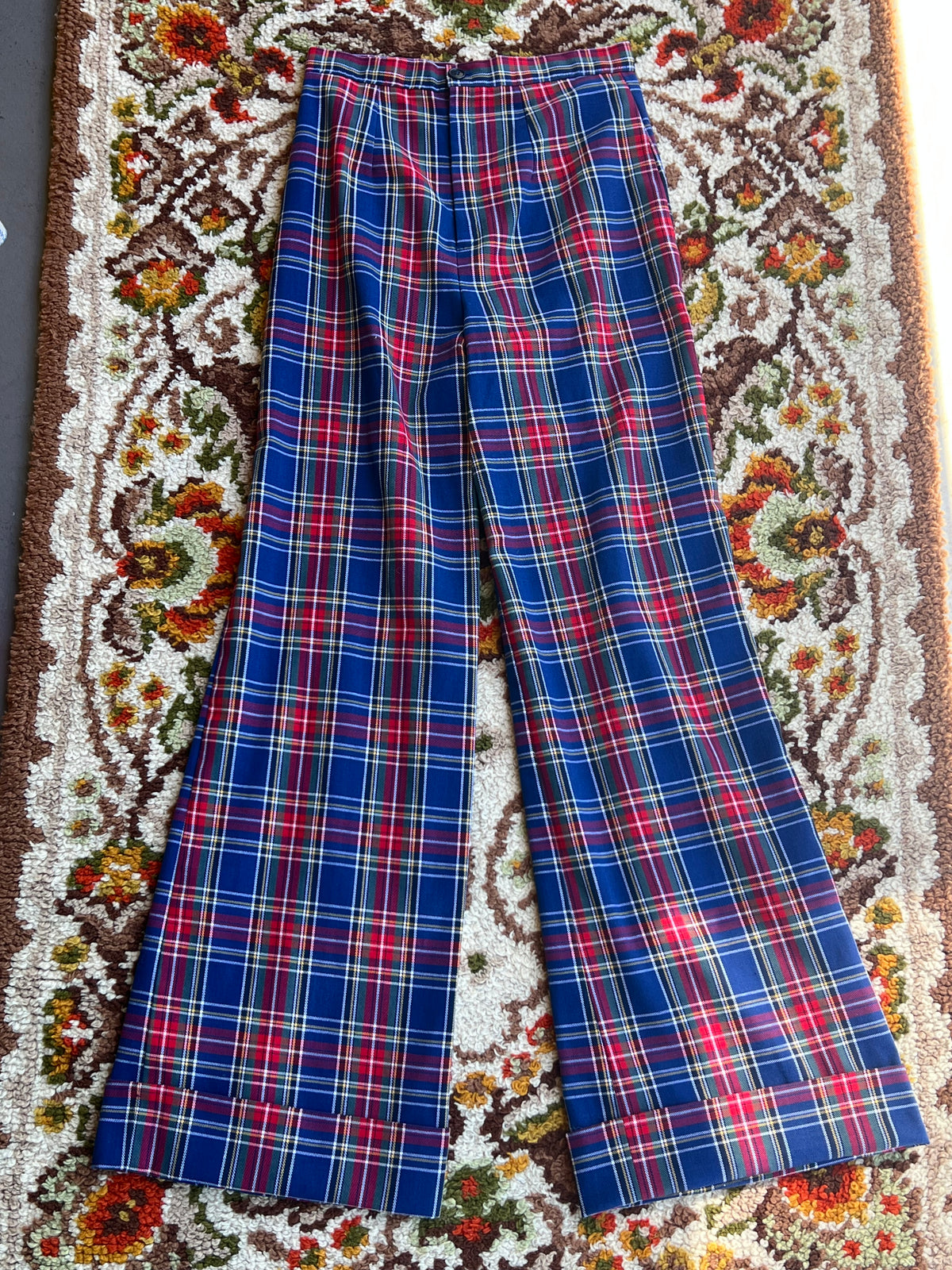 Vintage 1970s Custom Made By Lynn Tartan Plaid Wide Leg Pants Size 28- MADE IN USA
