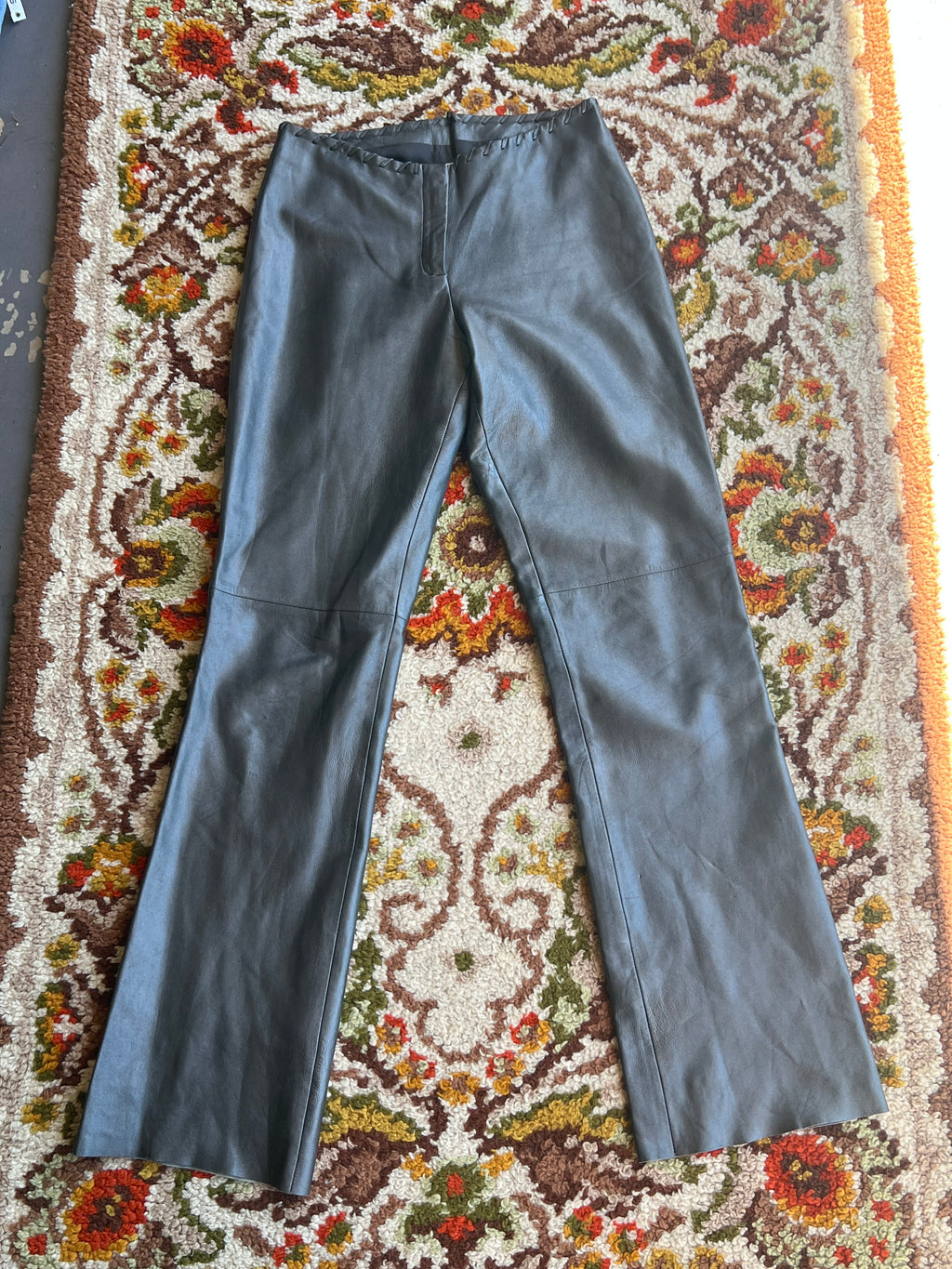Vintage 1990s-Y2K Cache Silver Leather Low-Rise Flare Pants Size 6