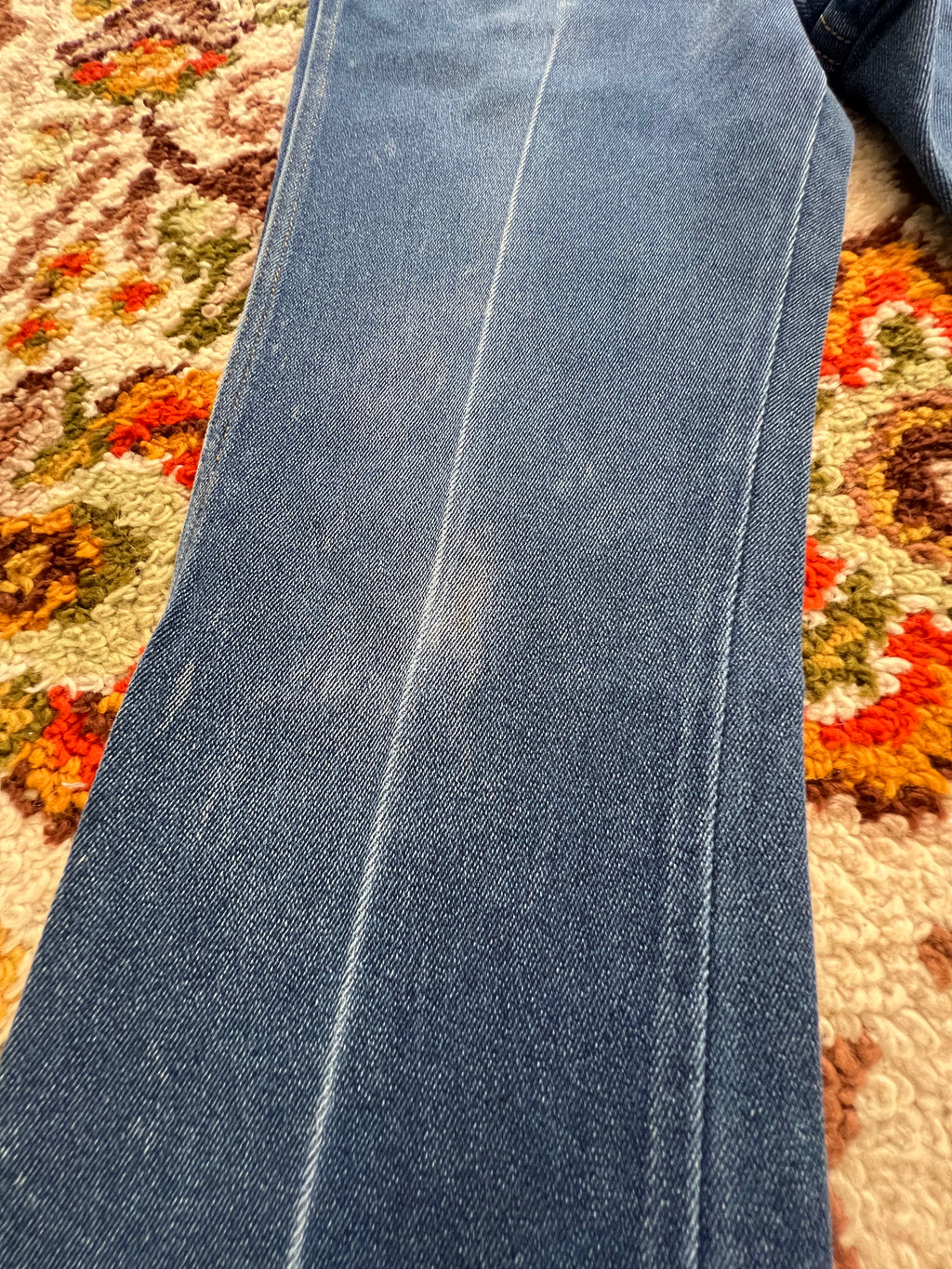 '80s-'90s Lee Riders Vintage Medium Wash Boot-Cut Jeans