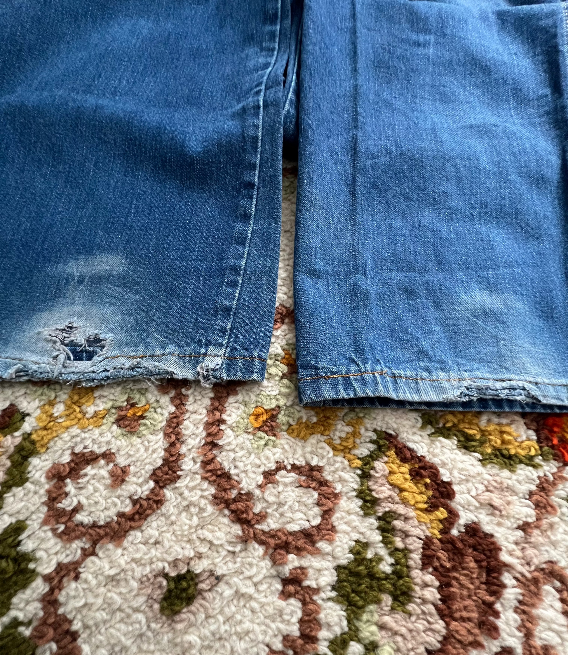 '70s Levi's Vintage Orange Tab 514 Dark Wash Jeans 31x34