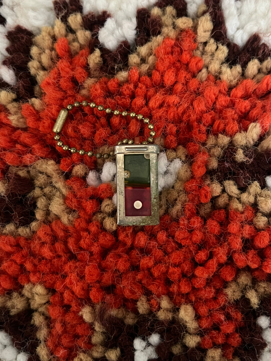 Vintage 1950s Gold Dice Cage Set – Gaming Accessory with Red & Green Lucite Dice
