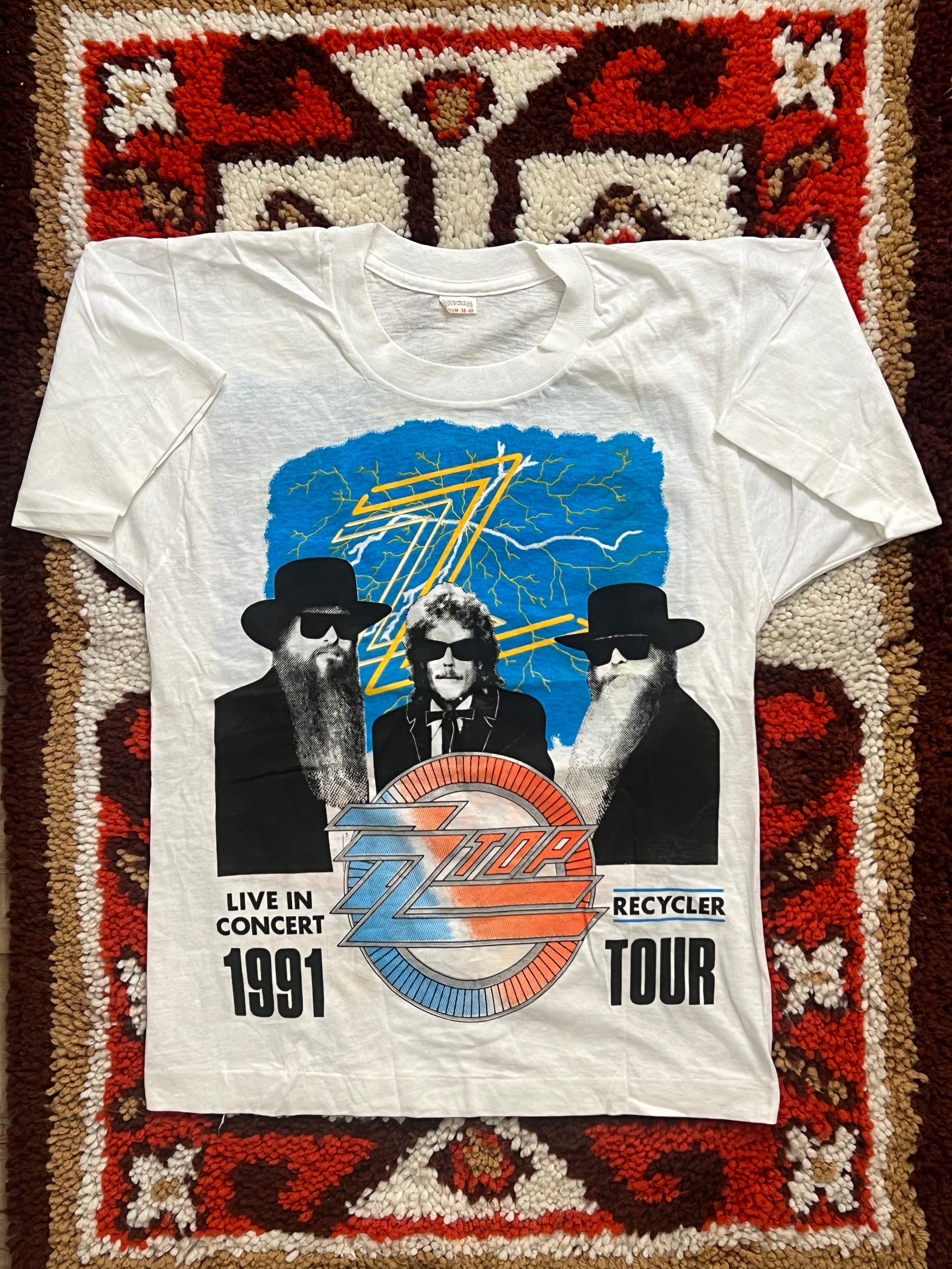 Vintage 1991 White/Blue/Orange Official ZZ Top Recycler Tour Single Stitch Band T-Shirt Size M-MADE IN USA