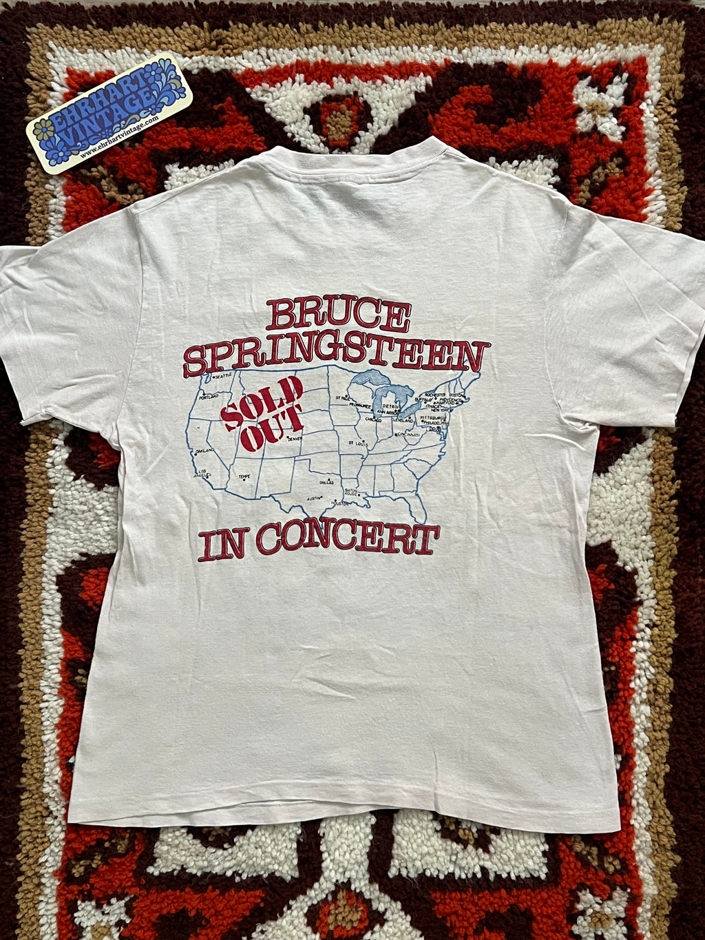 Vintage 1980s Hanes Cream/Red/Blue Bruce Springsteen & The E St. Band Single Stitch Band T-Shirt Size M- MADE IN USA