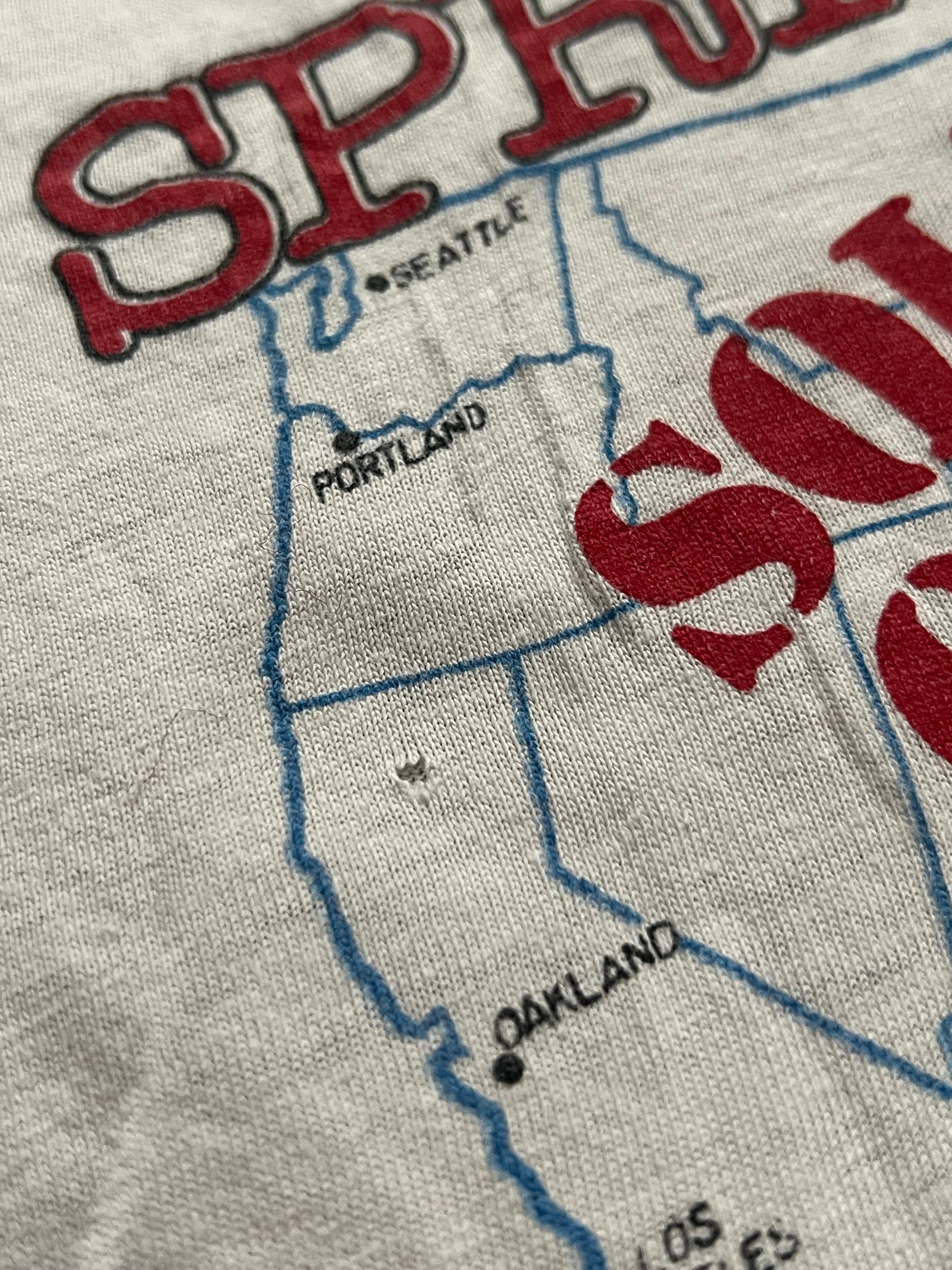 Vintage 1980s Hanes Cream/Red/Blue Bruce Springsteen & The E St. Band Single Stitch Band T-Shirt Size M- MADE IN USA