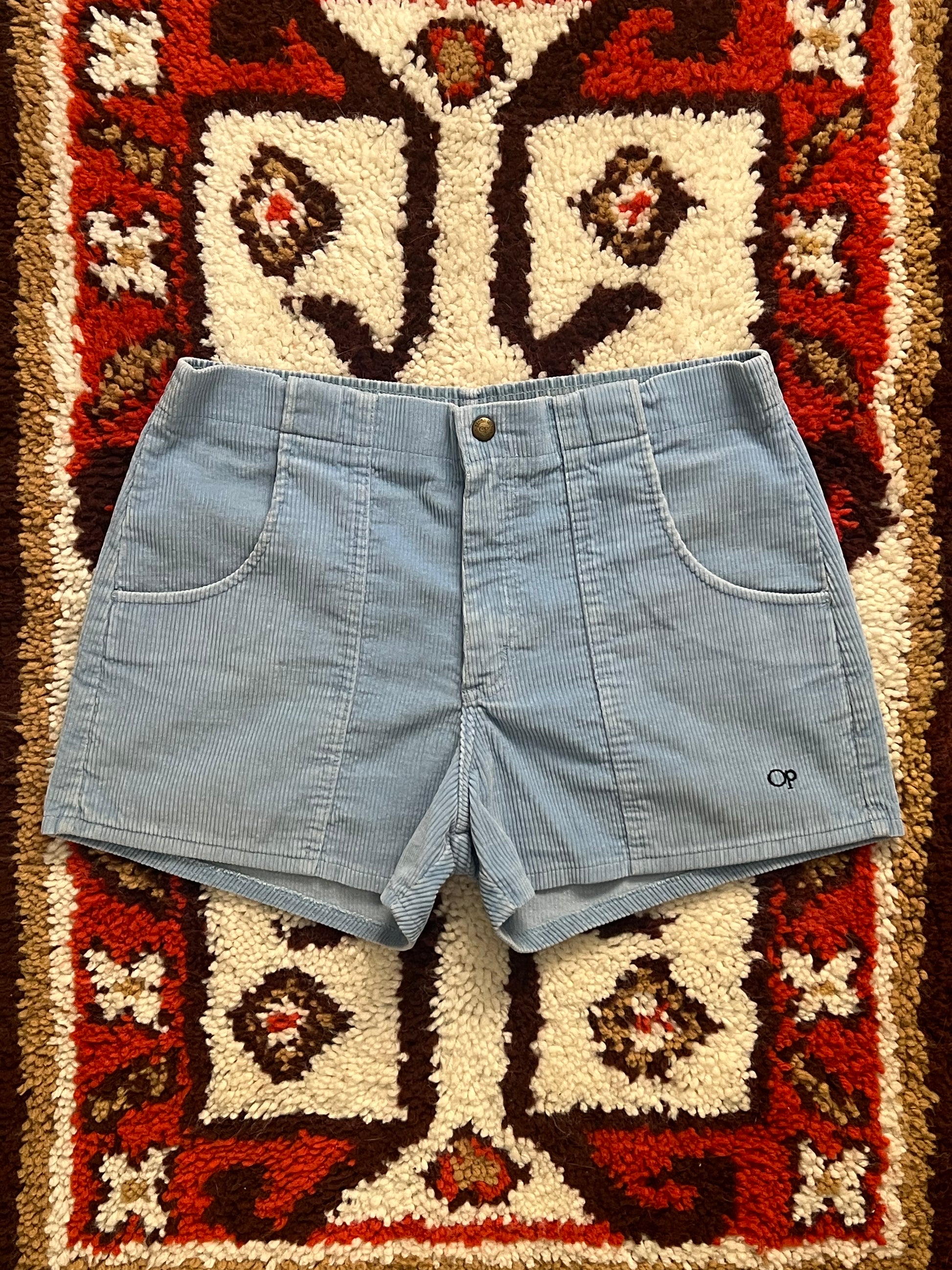 Vintage 1980s Ocean Pacific Blue Corduroy Shorts SIZE M-L- MADE IN USA