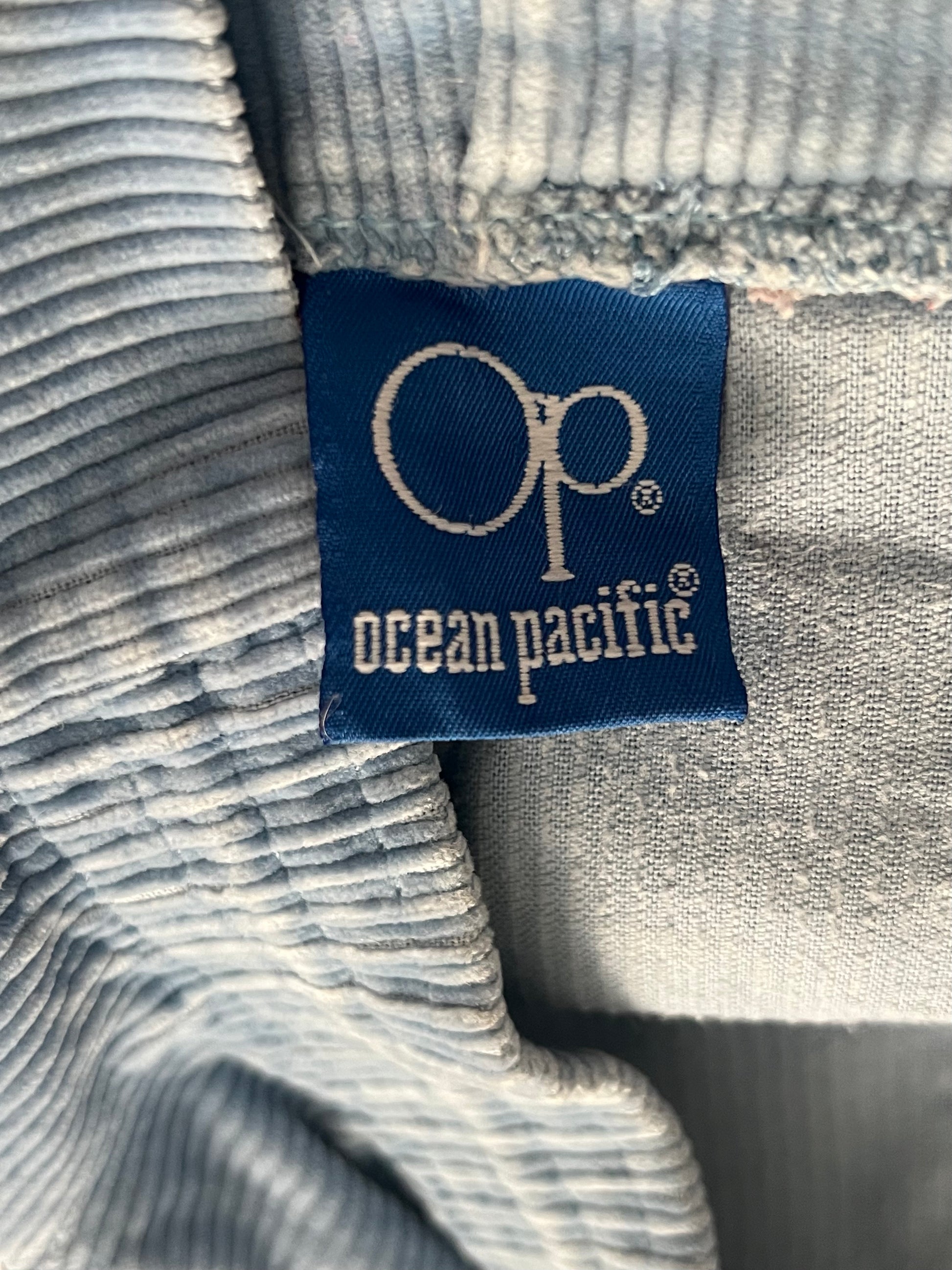 Vintage 1980s Ocean Pacific Blue Corduroy Shorts SIZE M-L- MADE IN USA