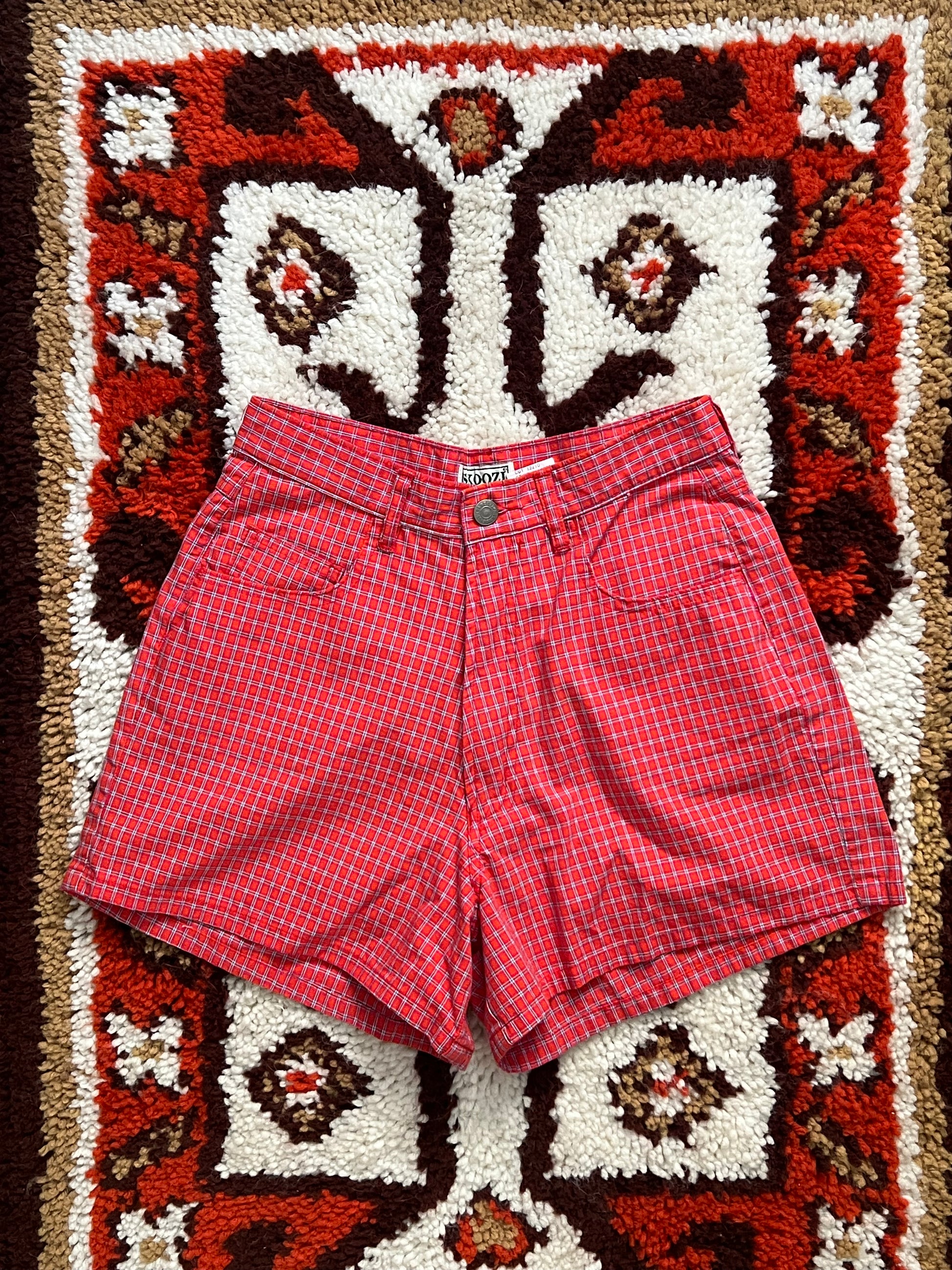 Vintage 1990s SKOOZI Orange/Pink Patterned  Shorts Size 9