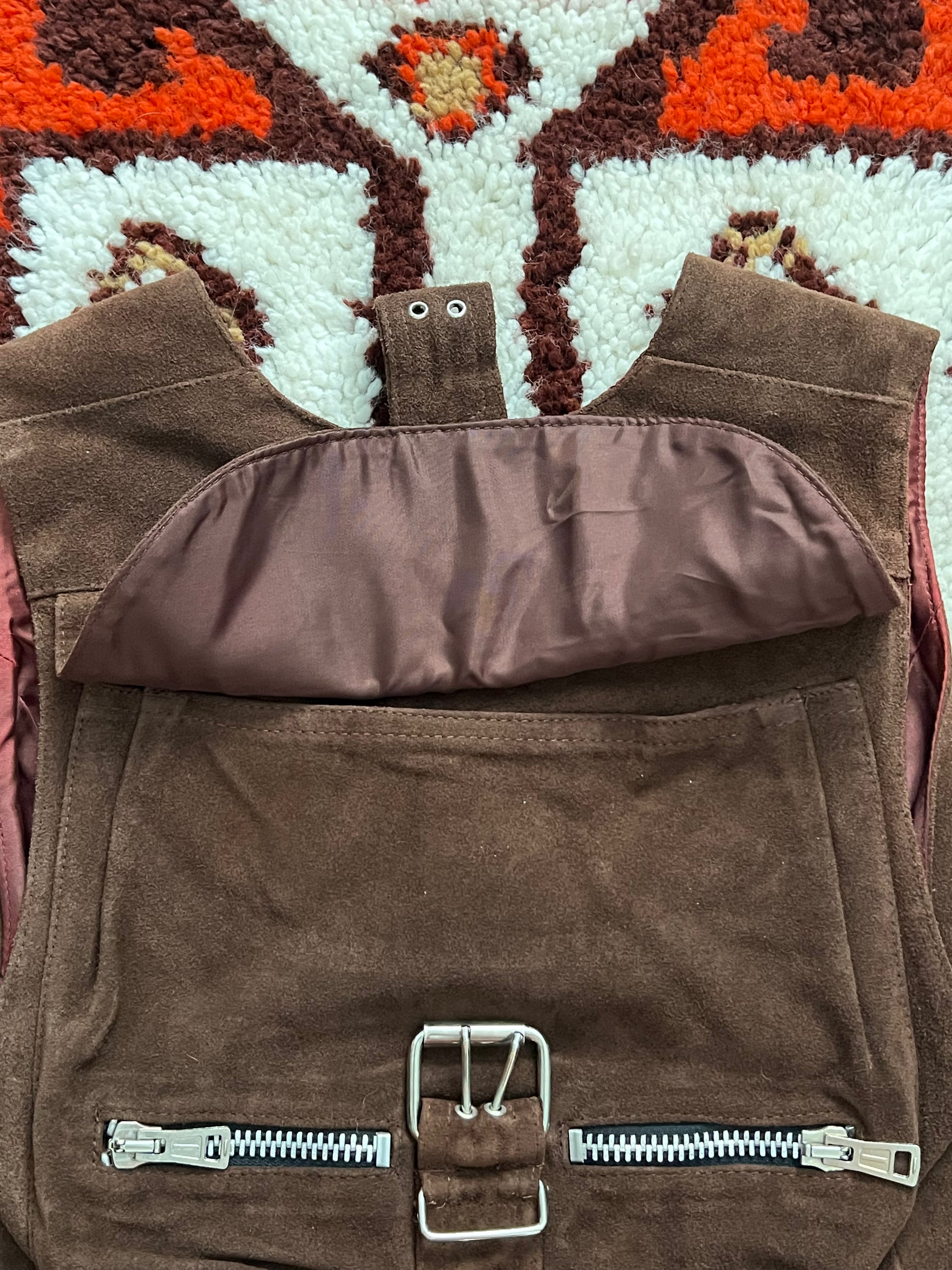 Vintage 1980S Melanzona Brown Suede Pouch Vest Size S-MADE IN USA