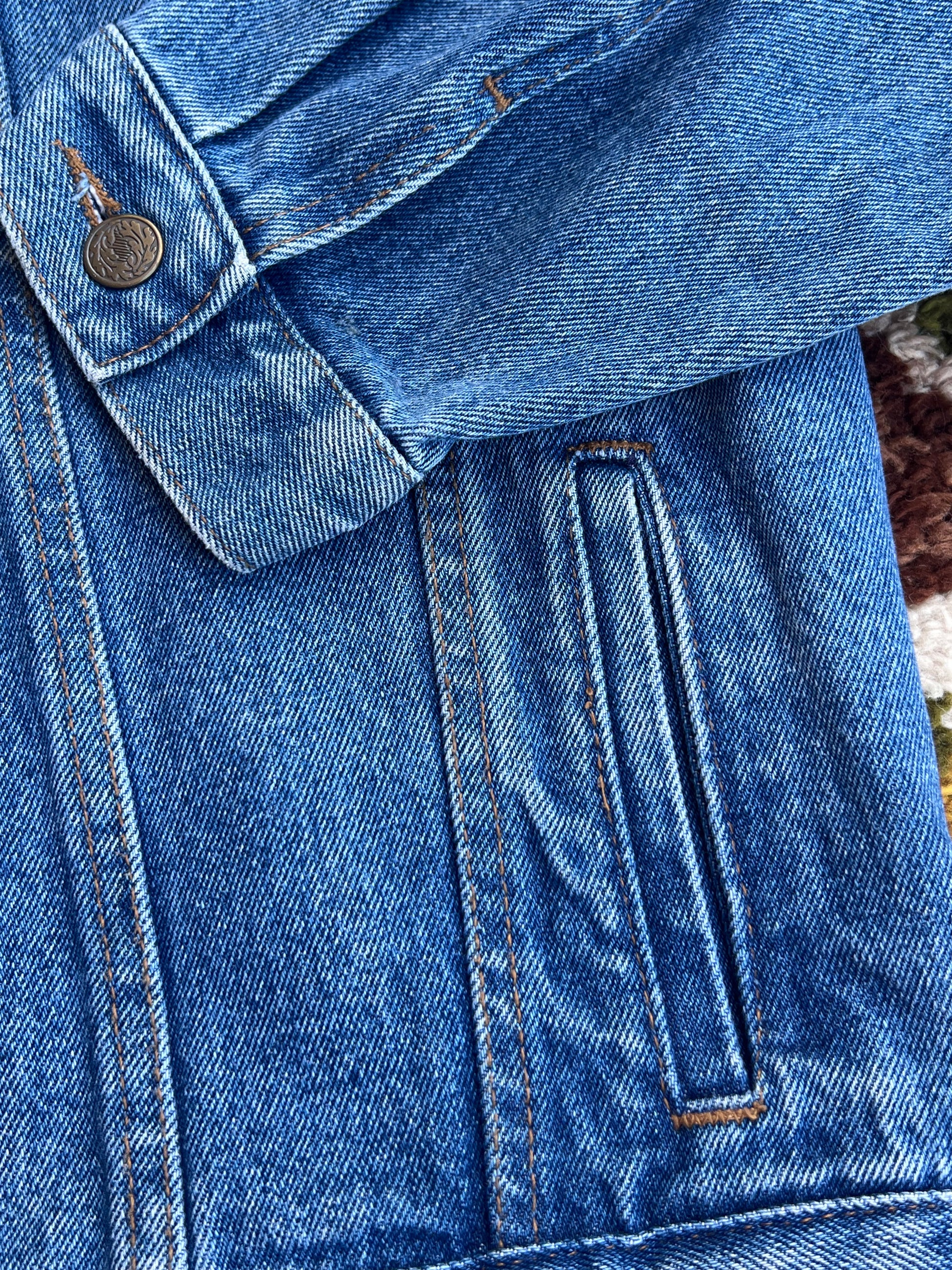 Vintage 1990s Acme Clothing Blue Denim Tazz X Harley Embroidered Jacket Size S-