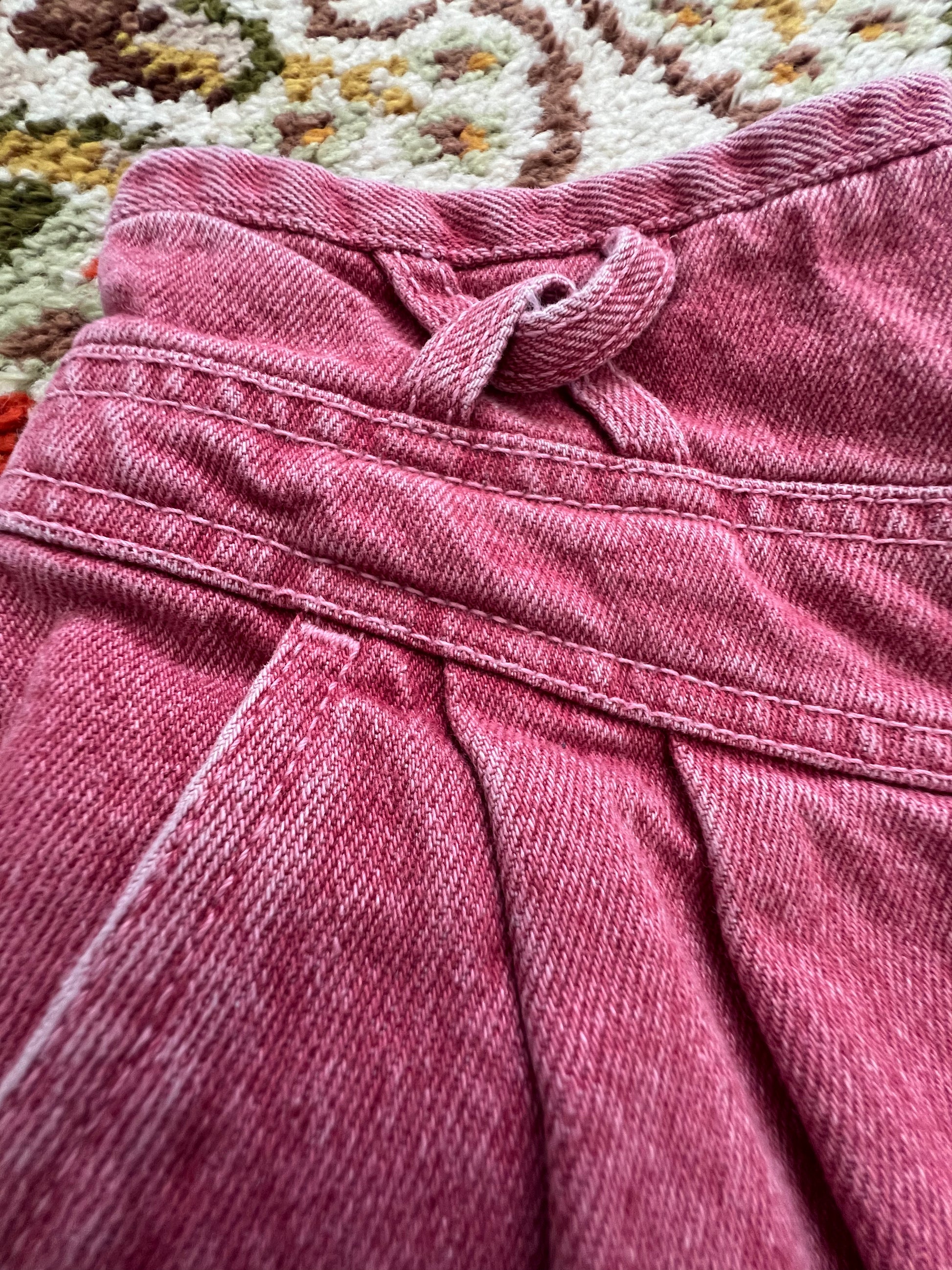 '80s Rockies Vintage Red Acid Wash Cut-Off Shorts 3