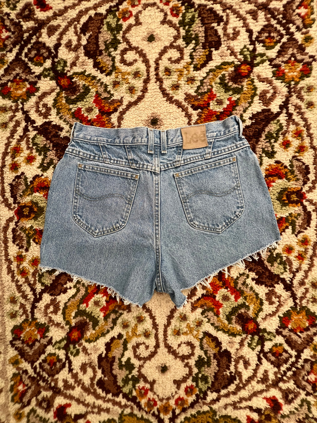 '70s Lee Vintage Light Wash Cut-Off Shorts 16L