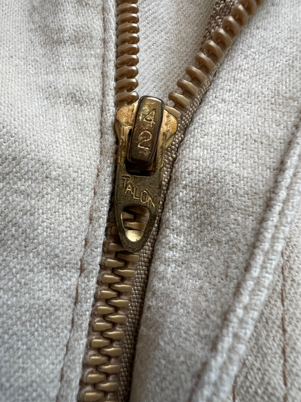 '70s Levi's For Men Vintage 520 White Tab Tan Pleated Flare Pants