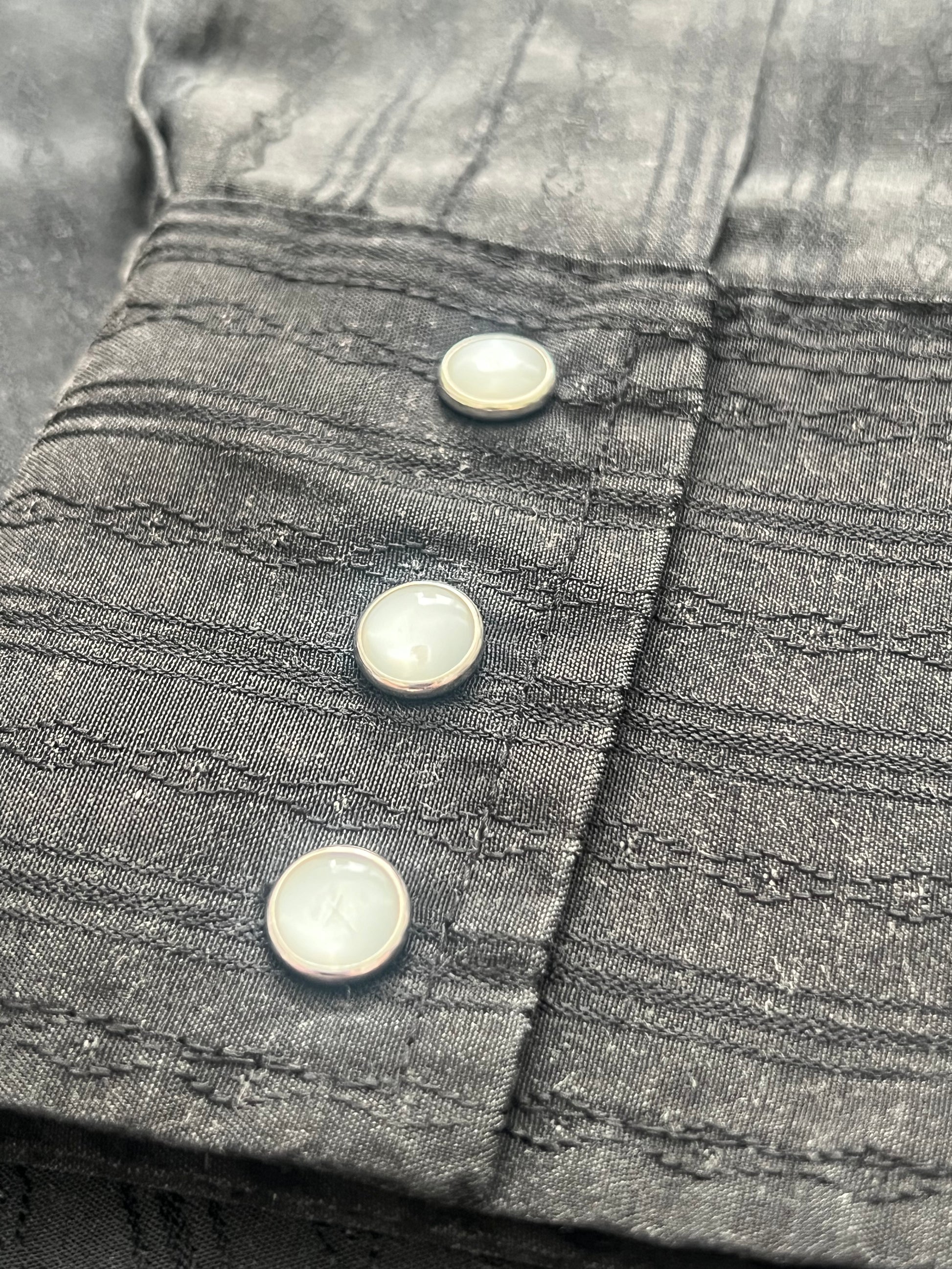 '90s Ely Cattleman Vintage Black Patterned Pearl Snap Shirt S-M